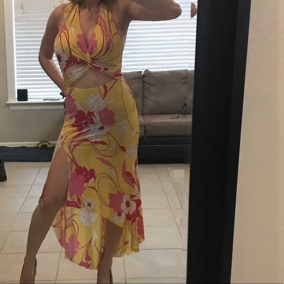 Dresses & Skirts - Cutout hi-lo dress